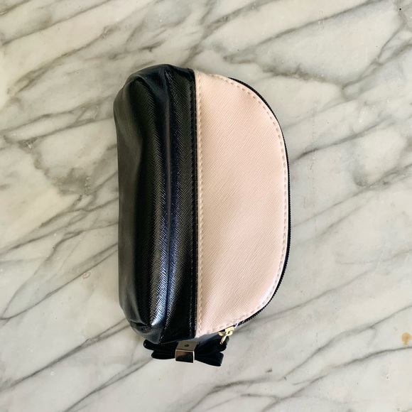 Cosmetic Bag Bundle - Picture 13 of 14